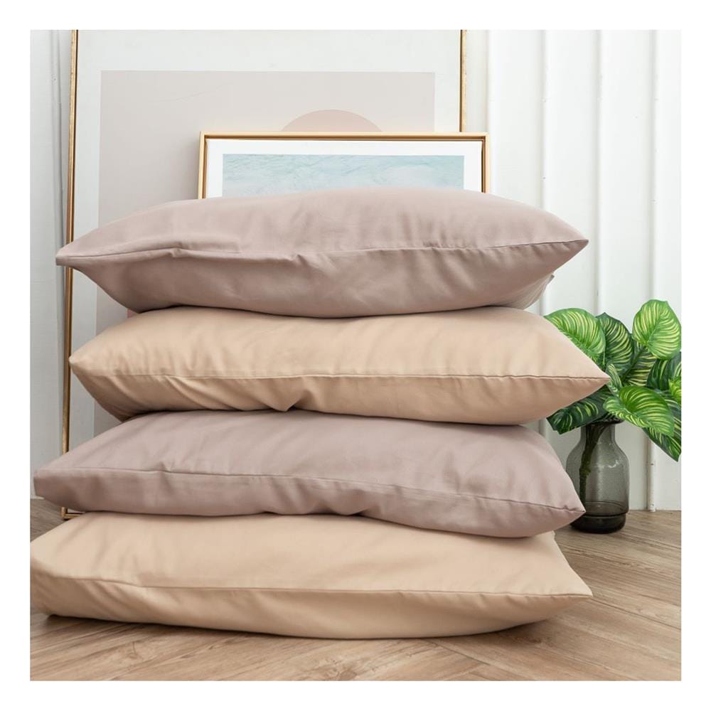 ชุดผ้าปูที่นอน 5 ฟุต (ชุด 6 ชิ้น) SANTA BEDDING สี BROWN/CREAM