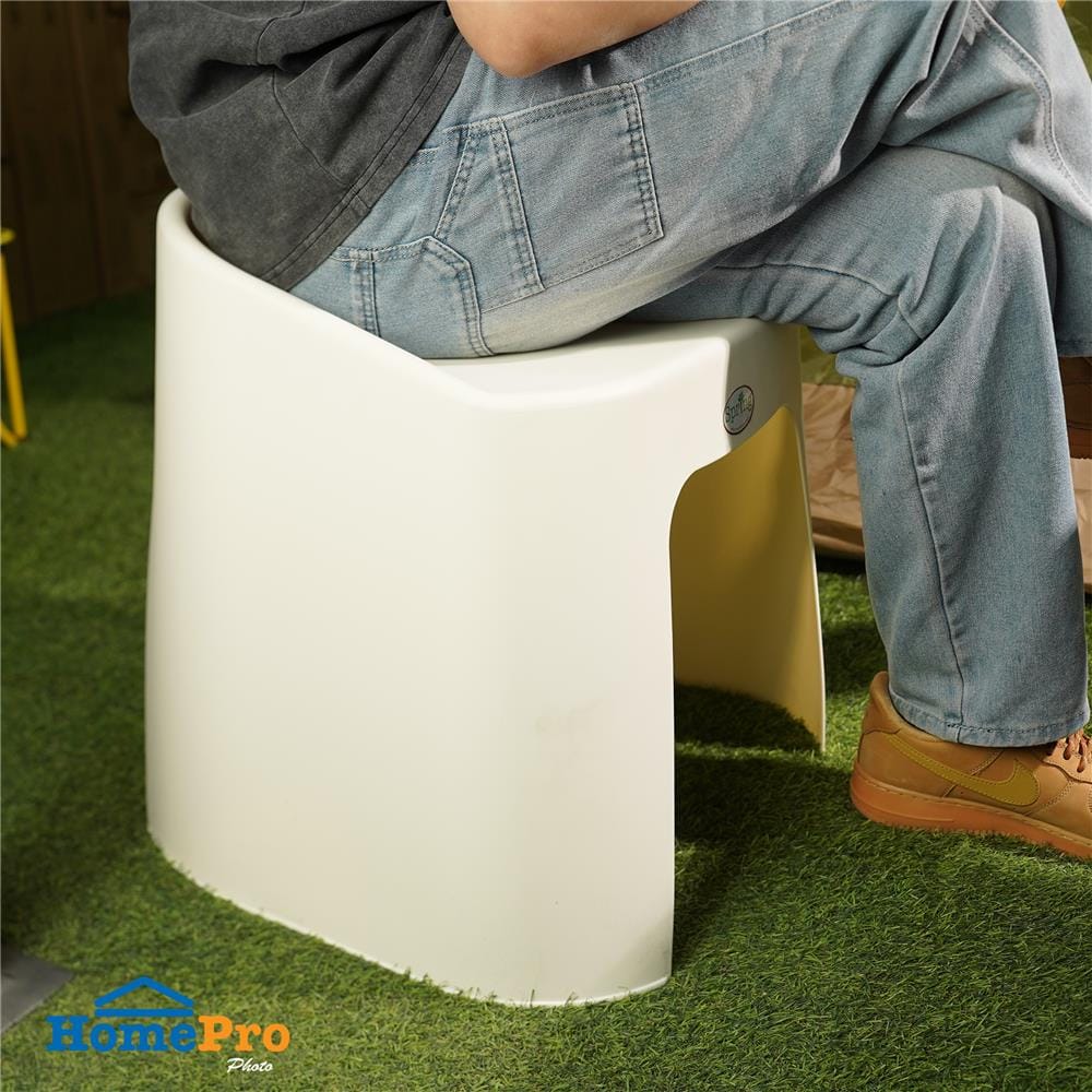 เก้าอี้พลาสติก SPRING KIWI CHAIR สีขาว