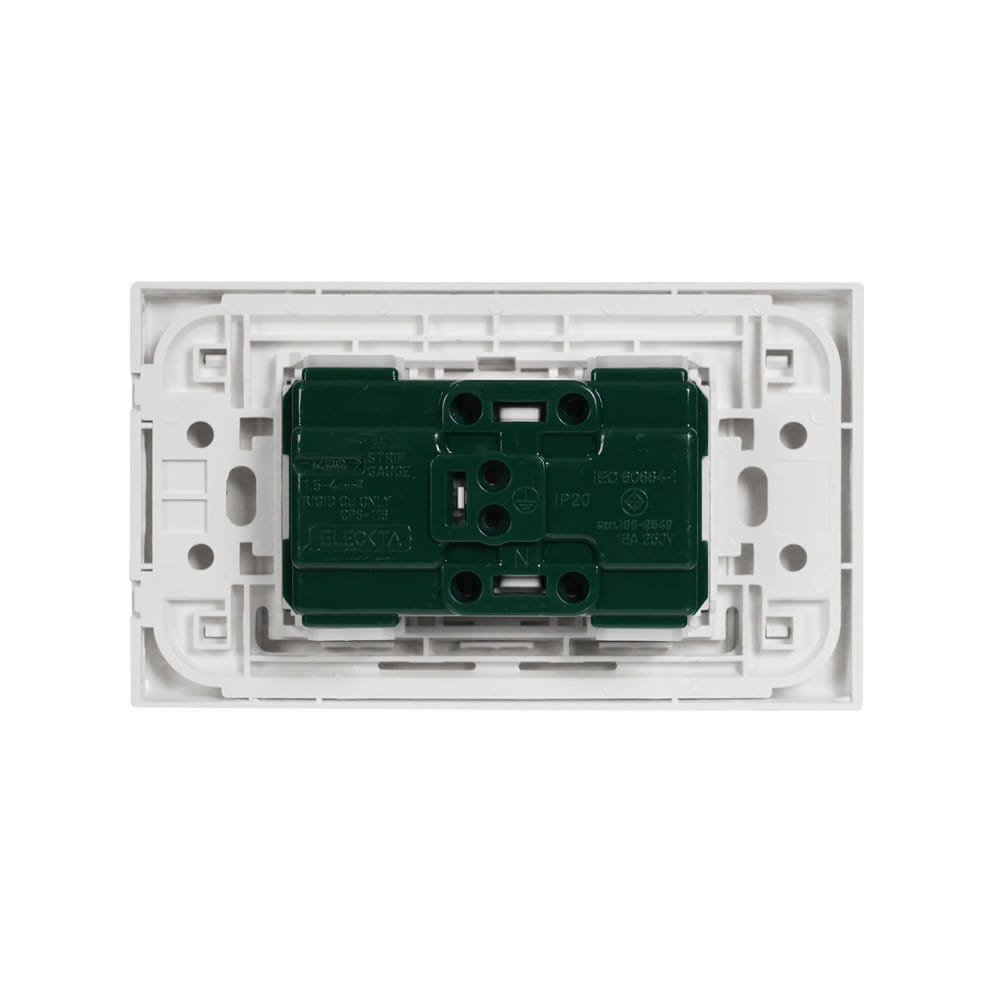 ชุดเต้ารับคู่ 3 ขา ELECKTA CPS-116 BASIC สีขาว