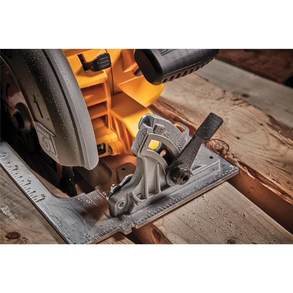 เลื่อยวงเดือนไร้สาย (เฉพาะตัวเครื่อง) DEWALT DCS573N-B1 20 โวลต์