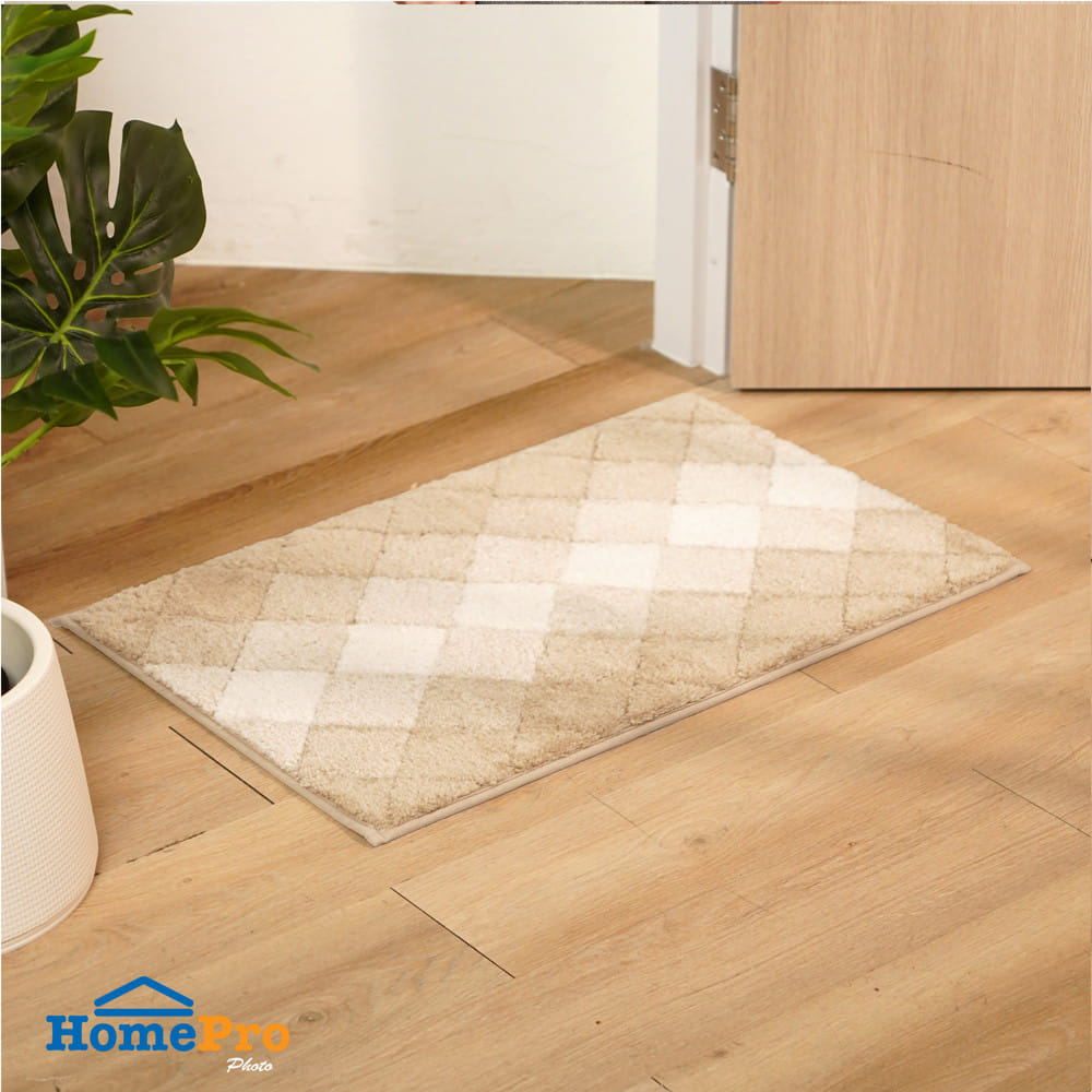 พรม HOME LIVING STYLE DIAMOND 45x70 ซม. สีครีม