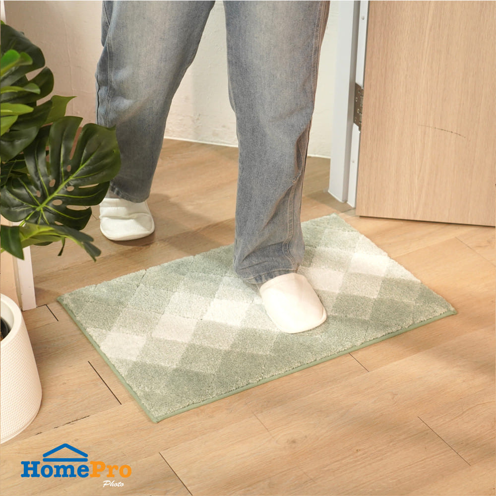 พรม HOME LIVING STYLE DIAMOND 45x70 ซม. สีเขียว