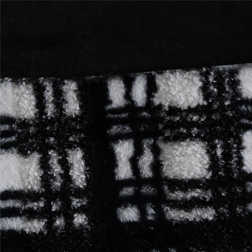 ผ้าห่ม BENETTA GRID 70x90 นิ้ว สี BLACK&WHITE