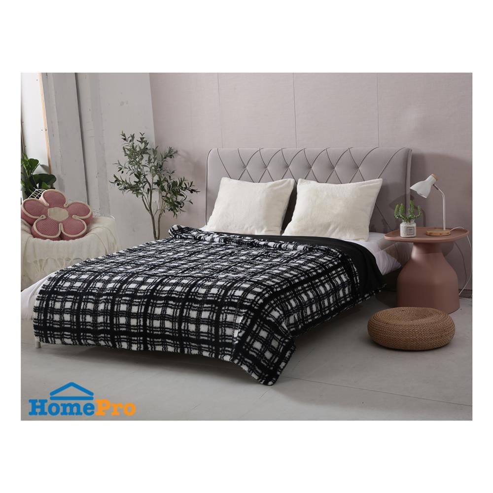 ผ้าห่ม BENETTA GRID 70x90 นิ้ว สี BLACK&WHITE