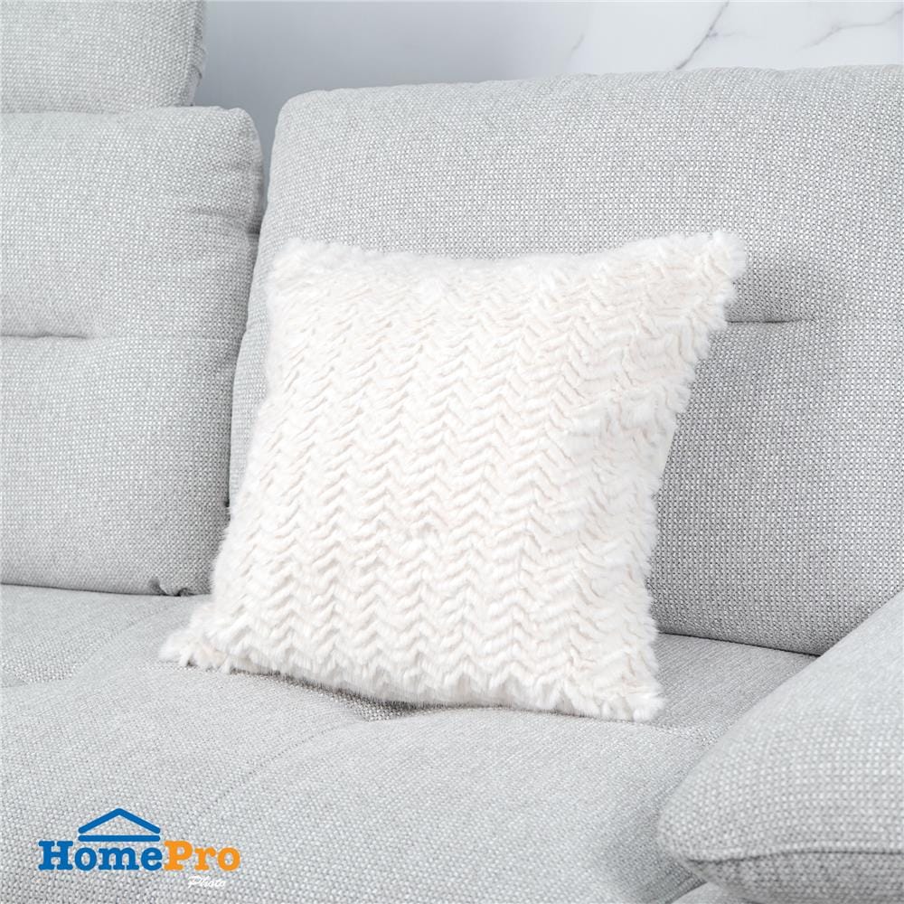 ปลอกหมอนอิง HOME LIVING STYLE GRIFF 18x18 นิ้ว สีครีม