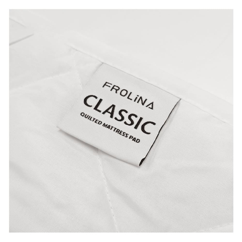 ผ้ารองกันเปื้อน QUEEN SIZE FROLINA CLASSIC สีขาว