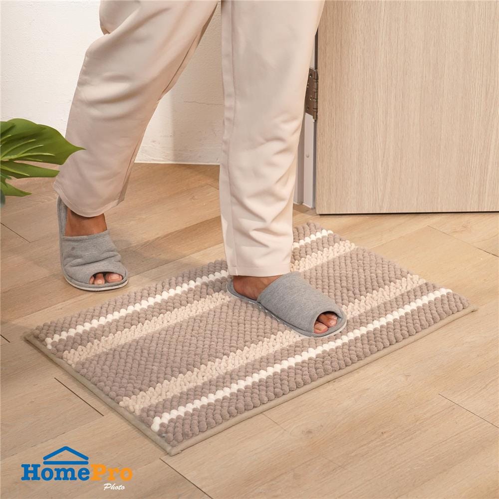 พรม HOME LIVING STYLE BOBBY 45x70 ซม. สีน้ำตาล
