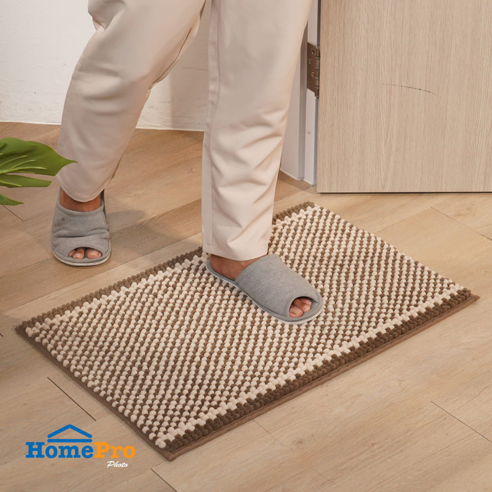พรม HOME LIVING STYLE CROSSY 45x70 ซม. สีน้ำตาล
