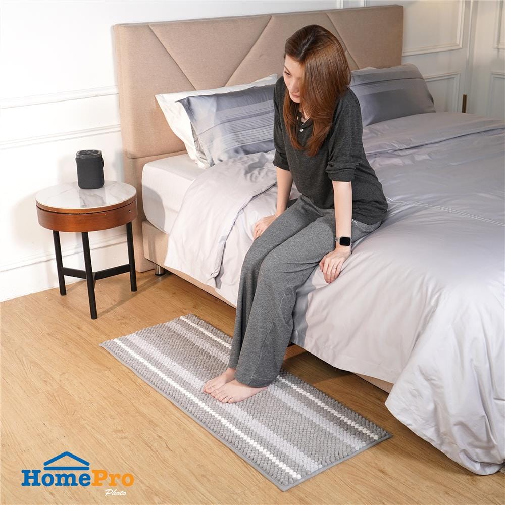 พรม HOME LIVING STYLE BOBBY 45x120 ซม. สีเทา