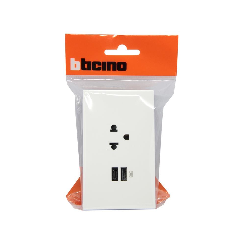 ชุดเต้ารับเดี่ยว 3 ขา พร้อม USB TYPE A + TYPE C BTICINO NEXY SQW4126AC สีขาว