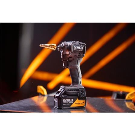 ไขควงกระแทกไร้สาย (พร้อมแบตเตอรี่และแท่นชาร์จ) DEWALT MCLAREN DCF86MP1T-QW 18 โวลต์_8