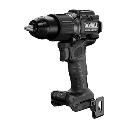 ชุดสว่านกระแทกและไขควงกระแทก (พร้อมแบตเตอรี่และแท่นชาร์จ) DEWALT MCLAREN DCK2222MM2T 20 โวลต์_1