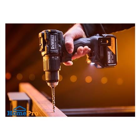 ชุดสว่านกระแทกและไขควงกระแทก (พร้อมแบตเตอรี่และแท่นชาร์จ) DEWALT MCLAREN DCK2222MM2T 20 โวลต์_4
