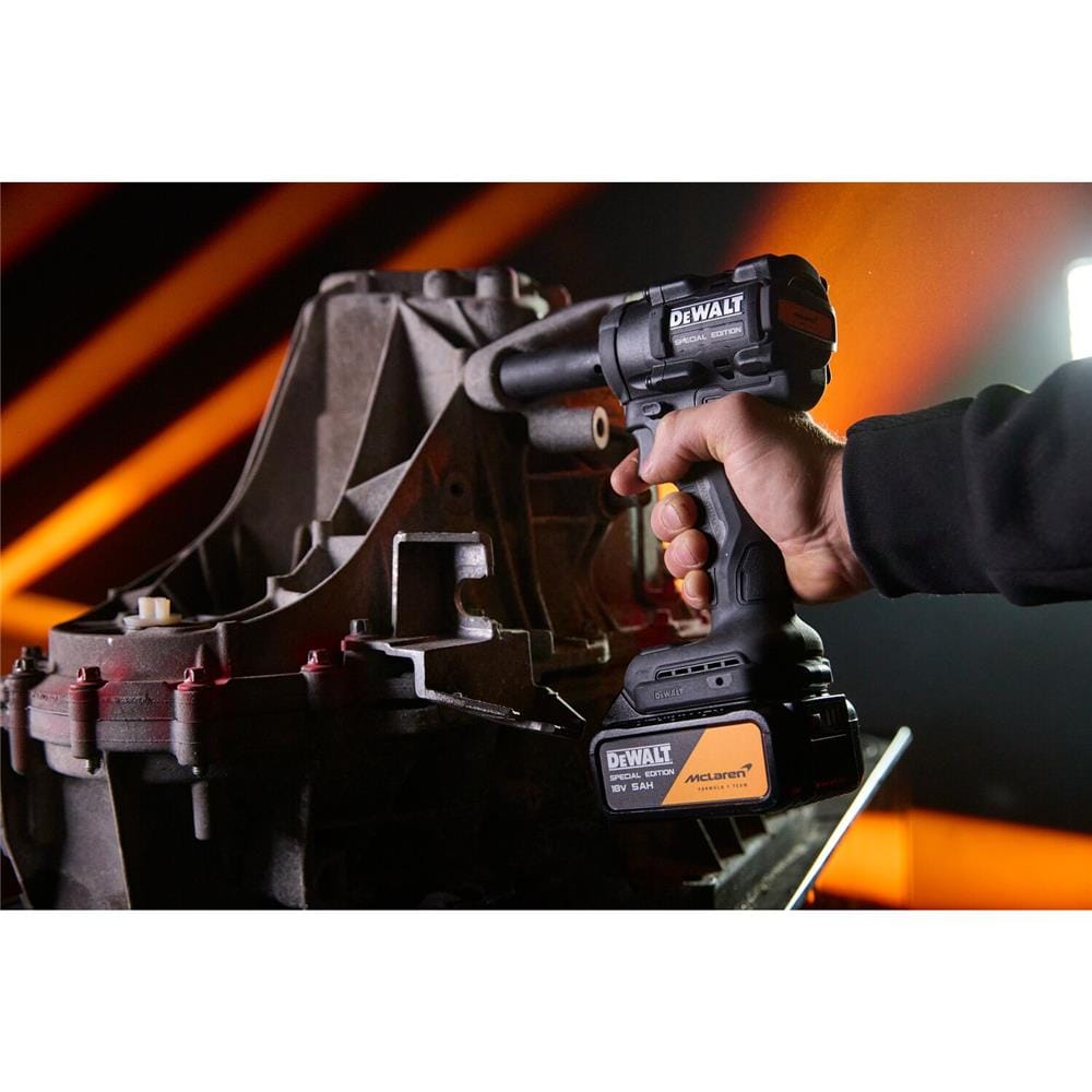 บล็อกไฟฟ้าไร้สาย (พร้อมแบตเตอรี่) DEWALT MCLAREN DCF92MP2T-QW 18 โวลต์
