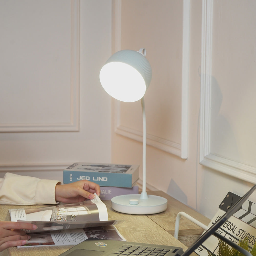 ไฟอ่านหนังสือ LED CARINI YG-T126 2.7 วัตต์ WARM WHITE สีฟ้า/ขาว