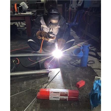 ลวดเชื่อมสเตนเลส YAWATA 308L-16 4.0x350 มม._2