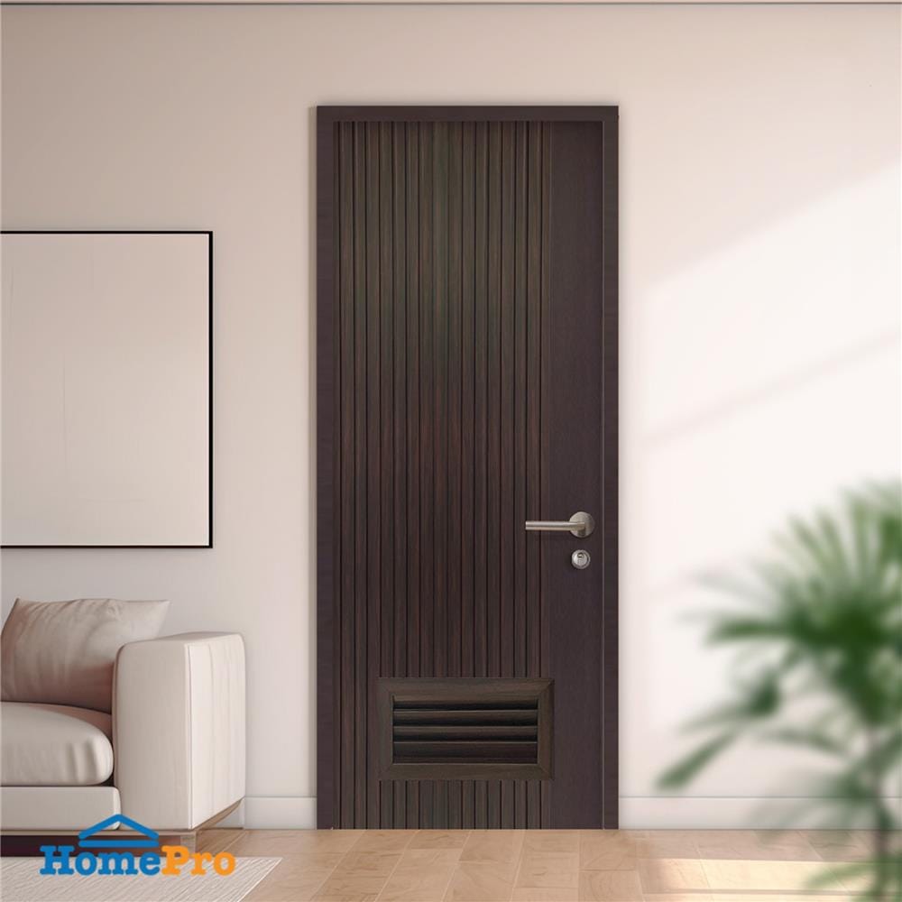 ประตูห้องน้ำโพลีสไตรีน ไม่เจาะลูกบิด LINDEKOR VERTICAL 70x200 ซม. สีโอ๊ค (เปิดด้านซ้าย เข้าด้านใน)