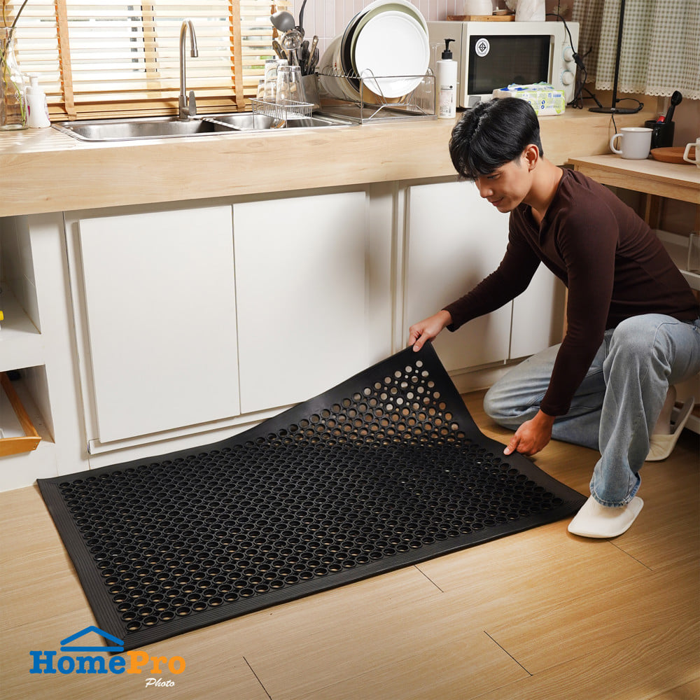 แผ่นยางกันลื่น HOME LIVING STYLE HONEYCOMB 80x120 ซม. สีดำ