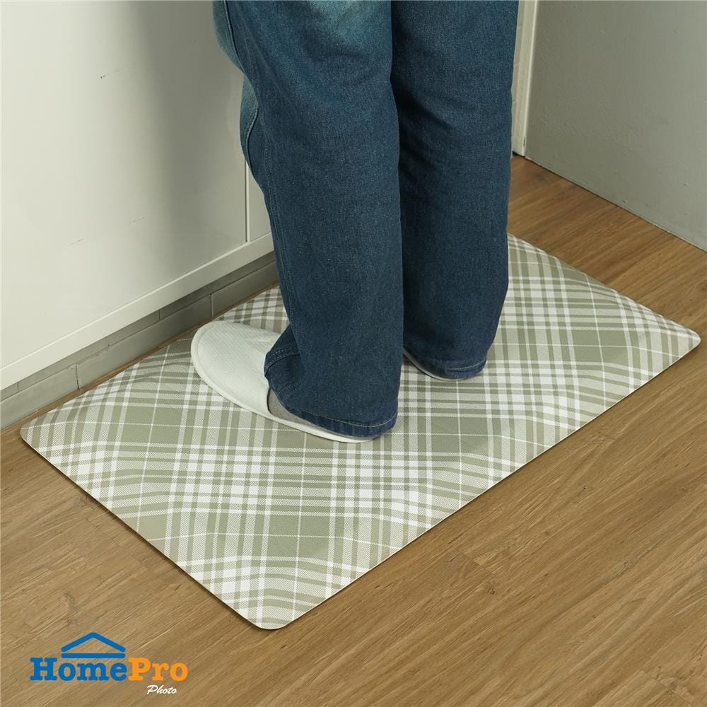 แผ่นรองยืน HOME LIVING STYLE GENTLE 46x76ซม. สีเขียว
