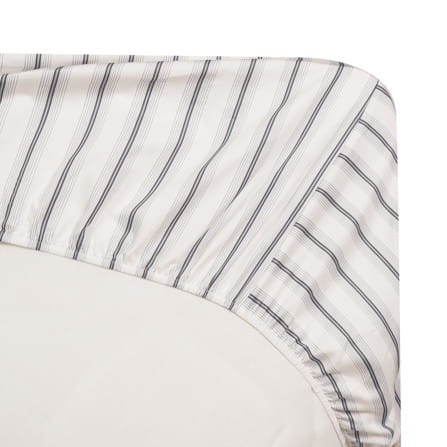 ชุดผ้าปูที่นอน 5 ฟุต (ชุด 3 ชิ้น) HOME LIVING STYLE SKYE สี WHITE & GREY_2