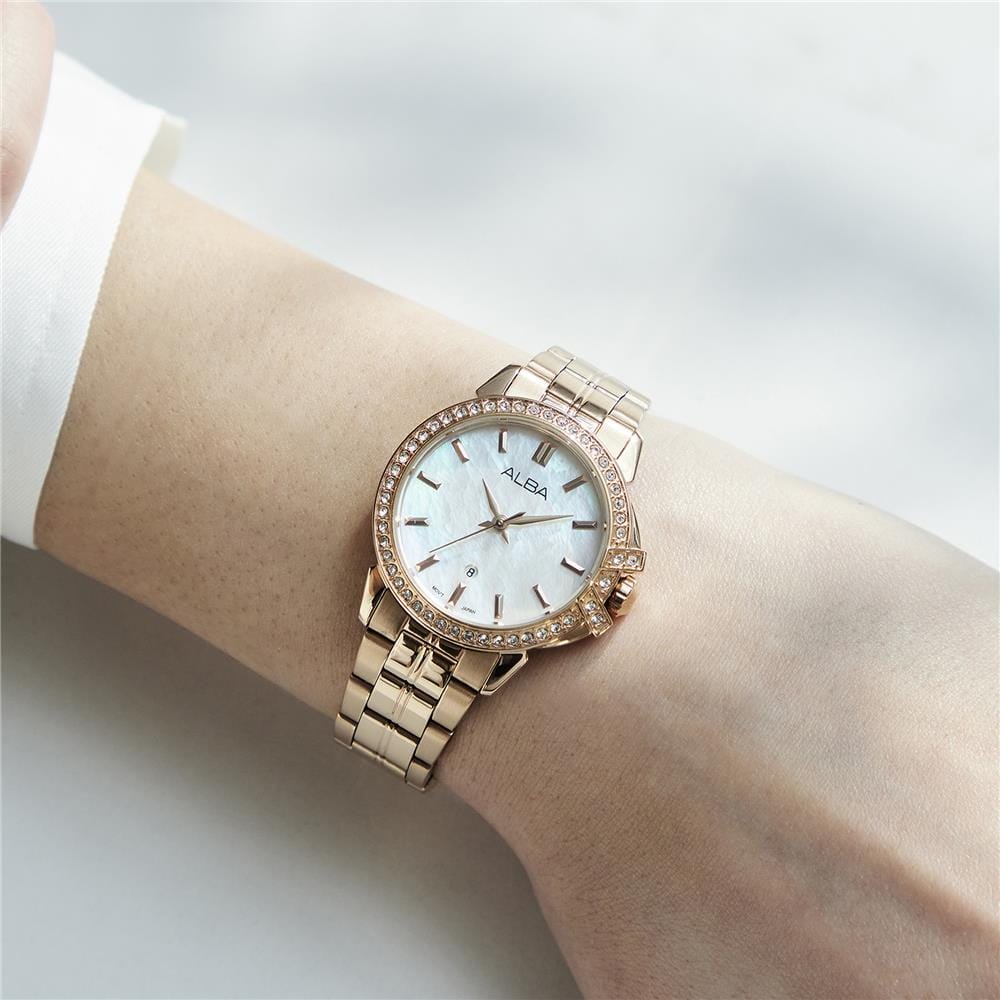นาฬิกาข้อมือผู้หญิง ALBA รุ่น SIGNA AH7CW8X ขนาด 34 มม. สีขาว