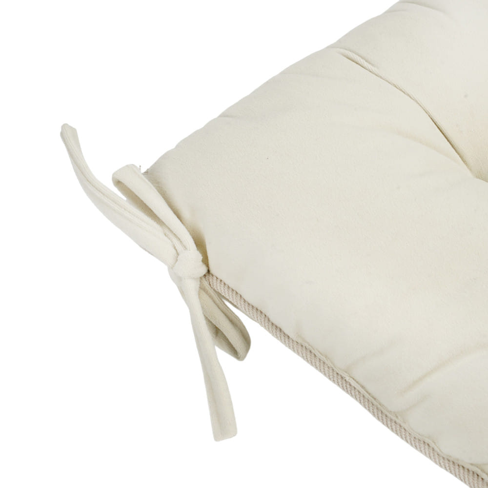 เบาะรองนั่ง HOME LIVING STYLE CRISP 15x15 นิ้ว สีครีม