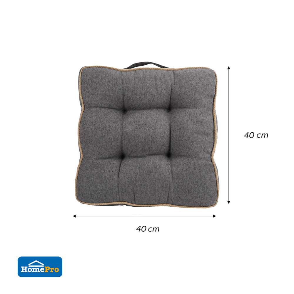 เบาะรองนั่ง HOME LIVING STYLE CREST 16x16 นิ้ว สีเทา
