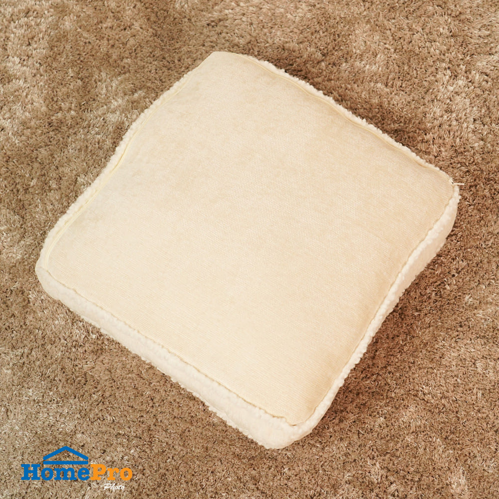 เบาะรองนั่ง HOME LIVING STYLE COMF 17x17 นิ้ว สีครีม