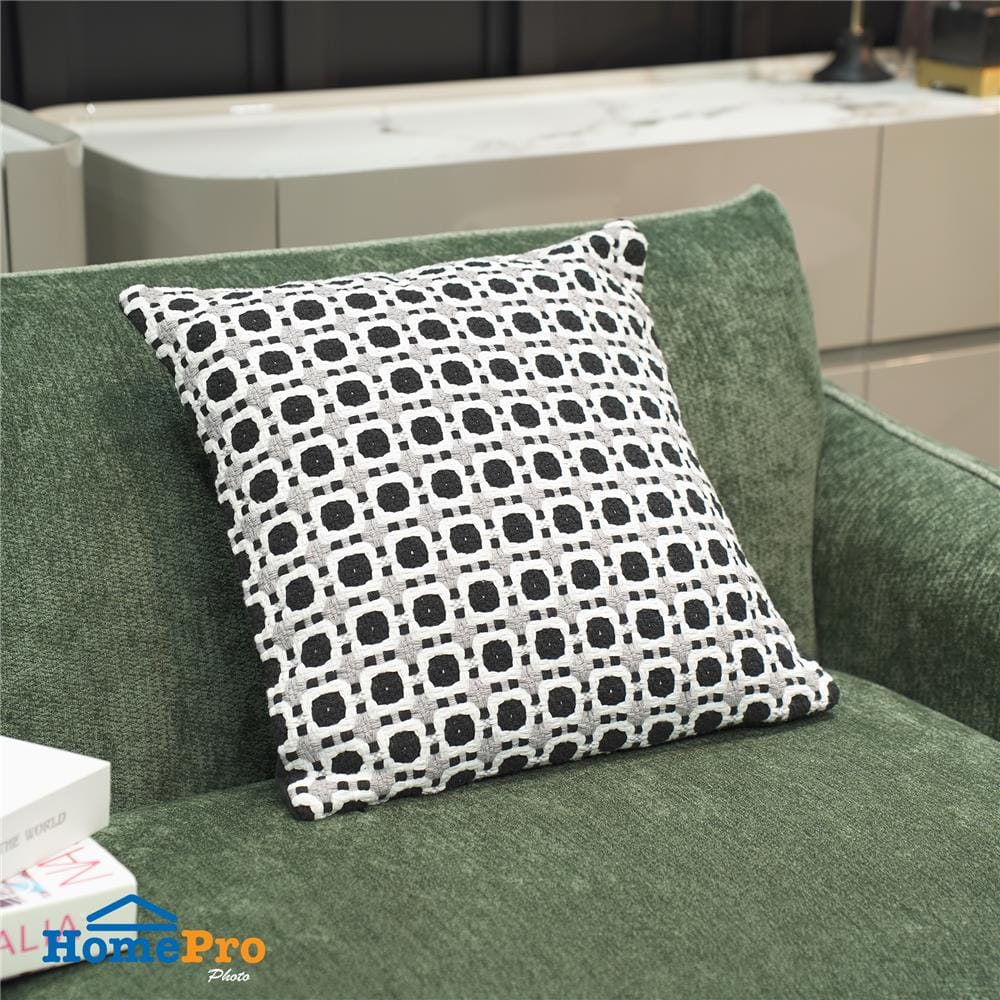 หมอนอิง HOME LIVING STYLE LEAFY 17x17 นิ้ว สีดำ