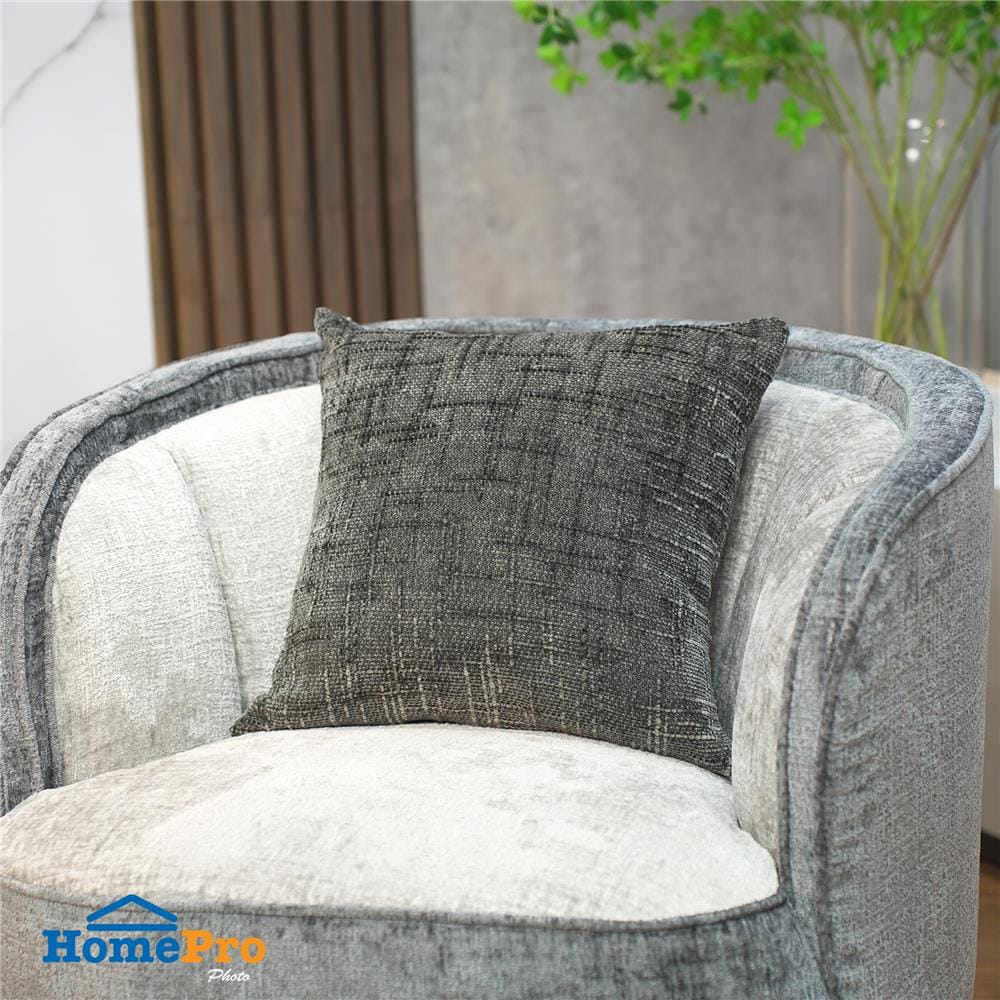 หมอนอิง HOME LIVING STYLE SLEEKY 17x17 นิ้ว สีดำ