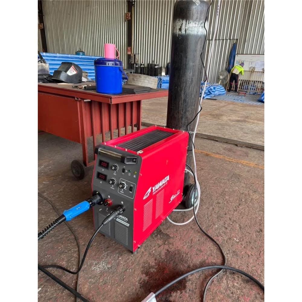 เครื่องเชื่อม INVERTER YAWATA SUPERWELD GM250S