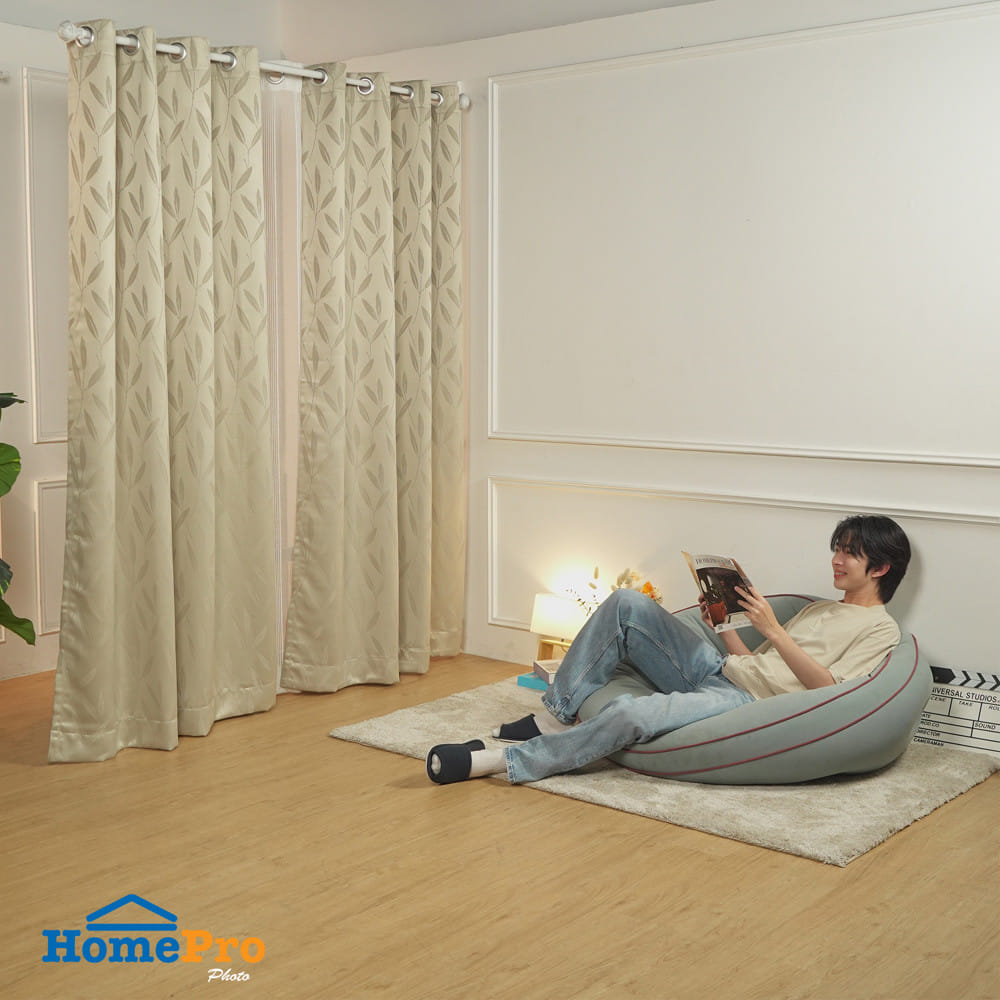 ผ้าม่าน EYELET HOME LIVING STYLE IRIS UV 140x220 ซม. สีครีม