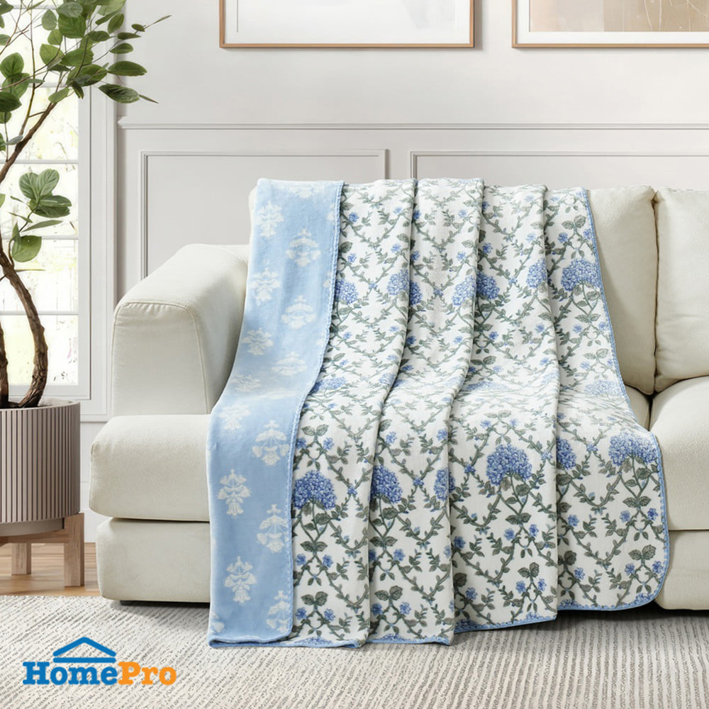 ผ้าห่ม HOME LIVING STYLE SPRIG 60x80 นิ้ว สี BLUE WHITE
