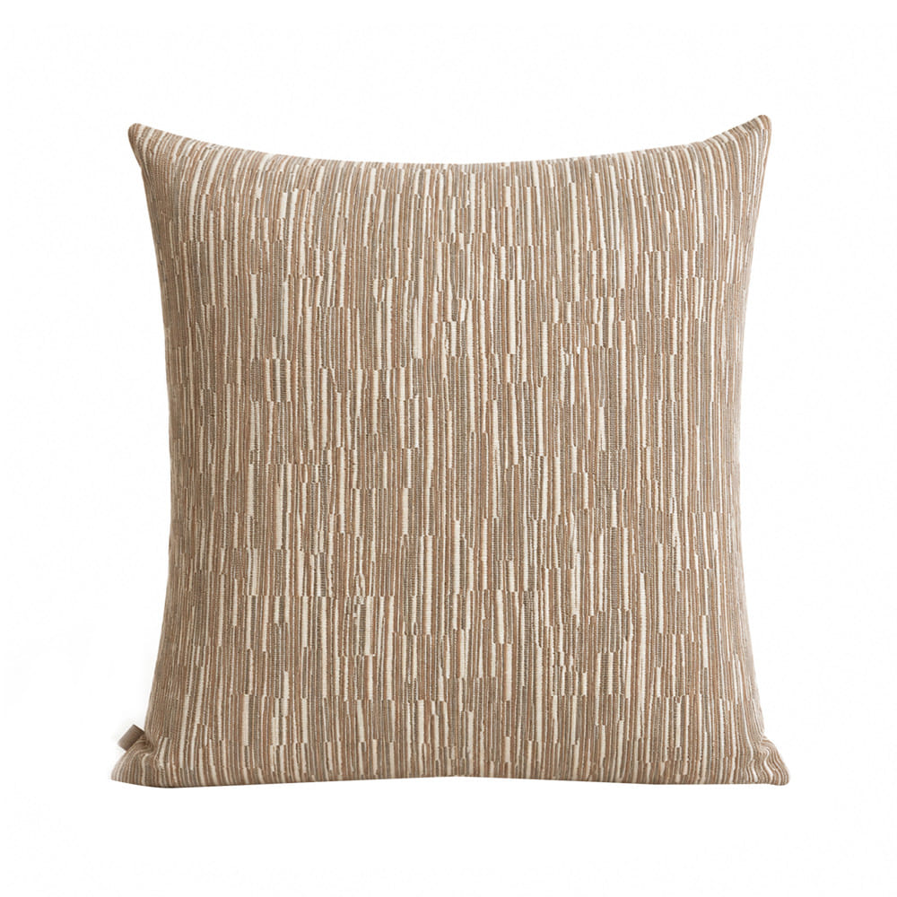 หมอนอิง HOME LIVING STYLE DELUXE 18x18 นิ้ว สีครีม