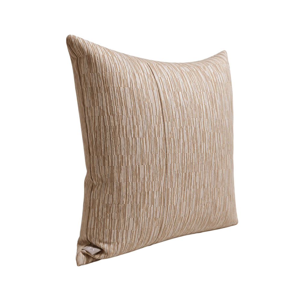 หมอนอิง HOME LIVING STYLE DELUXE 18x18 นิ้ว สีครีม