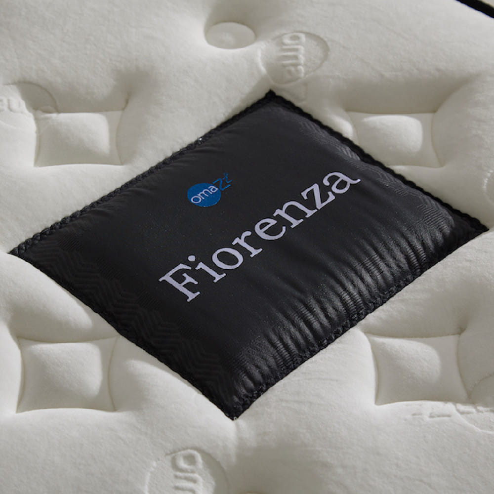 ที่นอนพ็อกเก็ตสปริง 5 ฟุต OMAZZ FIORENZA (พร้อมชุดเครื่องนอน 8 ชิ้น)