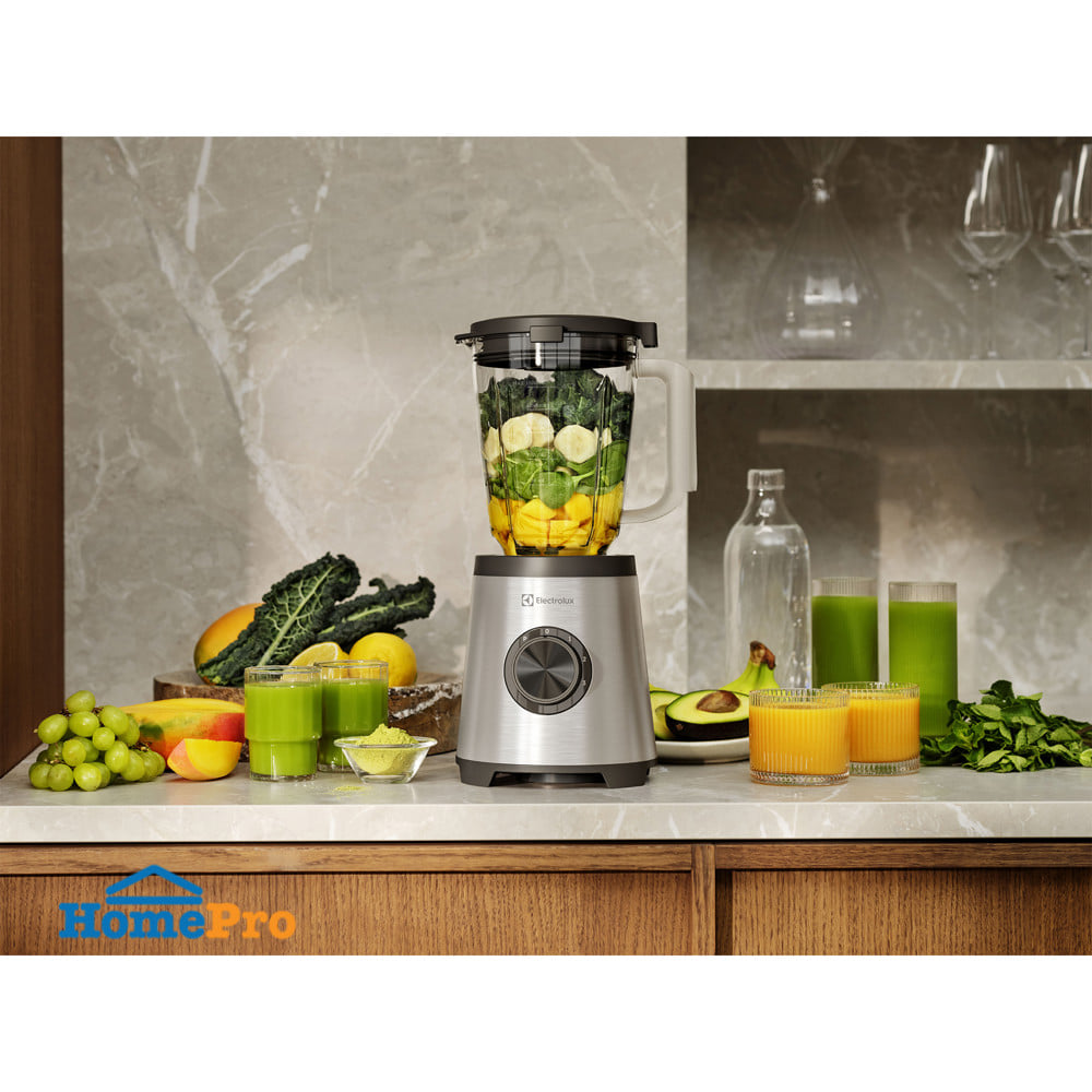 เครื่องปั่นน้ำผลไม้ ELECTROLUX E5TB1-102S 2.1 ลิตร