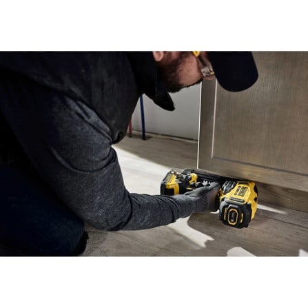 เครื่องยิงตะปูไร้สาย DEWALT DCN210B 18 โวลต์ (สูงสุด 20 โวลต์)_6