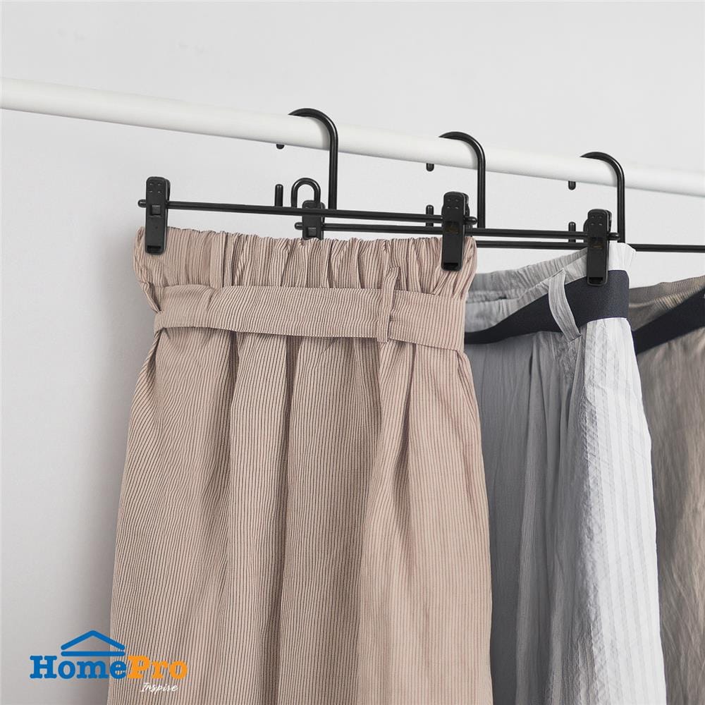 ไม้แขวนเสื้อมีหนีบ PLIM HHG007-B สีดำ