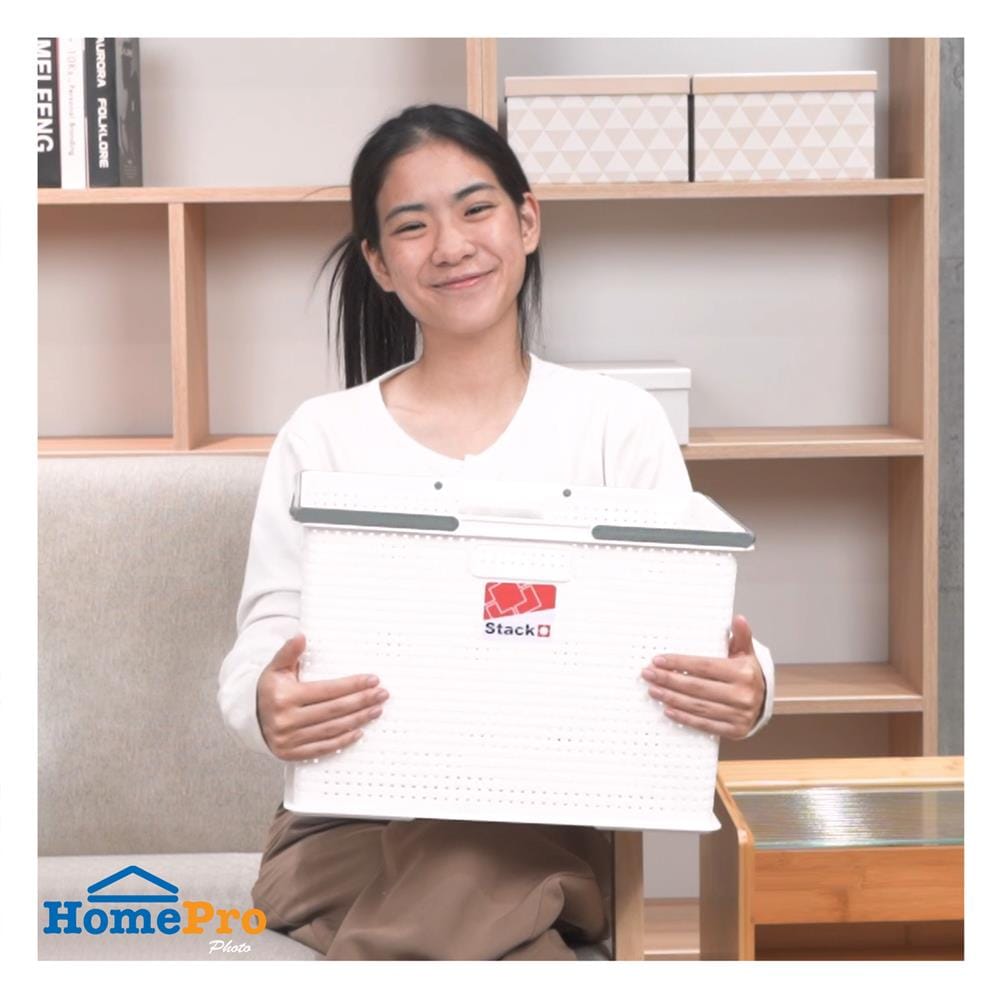 กล่องหูหิ้ว STACKO DW-380 39.2x28.3x26.1 ซม. สีขาว