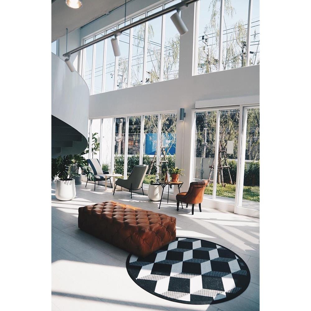 เสื่ออเนกประสงค์ MAT-ER TILES 3D 150x150 ซม. สีขาว-ดำ