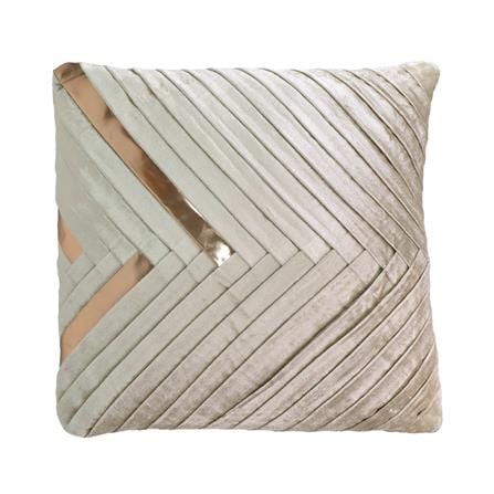 หมอนอิง HOME LIVING STYLE MIKA 18X18 นิ้ว สีครีม
