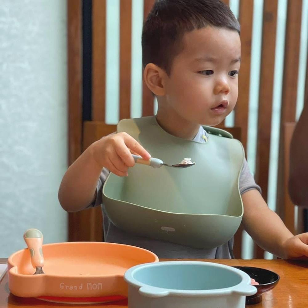 ผ้ากันเปื้อน GRANDMOM Silicone Bib green_7
