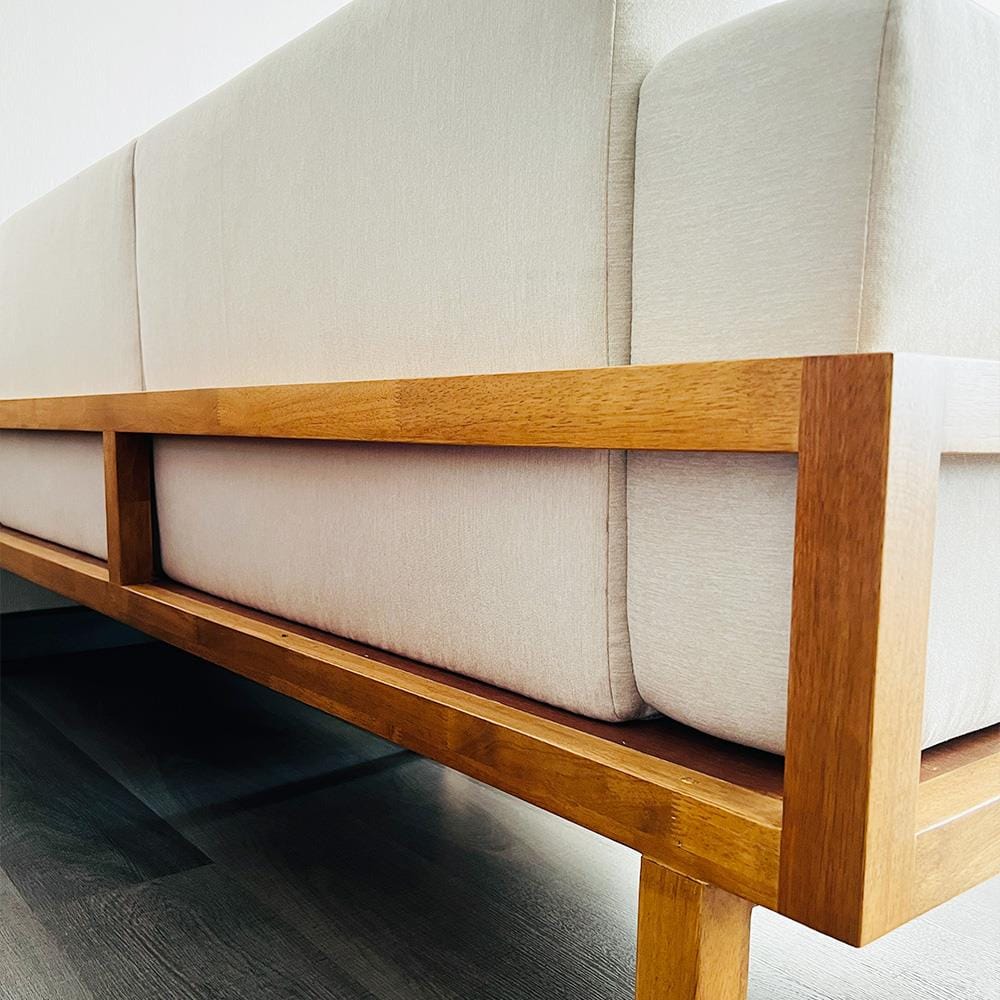 โซฟาเข้ามุมไม้ยางพารา RENITA HOME รุ่น LUND 200X160CM. ผ้ากึ่งกำมะหยี่ สะท้อนน้ำ สีครีม (HPP947/03)_6