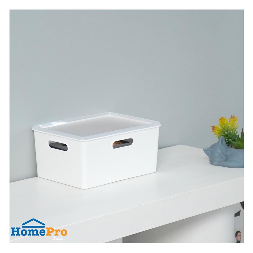 กล่องเก็บของมีฝา STACKO BT10-2 19.1x26.4x12 ซม. สีขาว