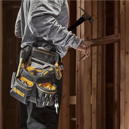 กระเป๋าคาดเอวช่องคู่ DEWALT DWST40201-1_2