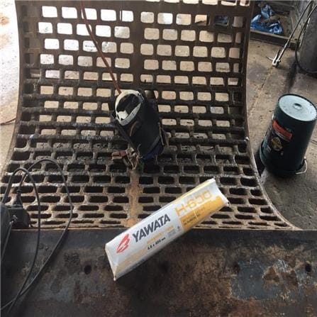 ลวดเชื่อมพอกผิวแข็ง YAWATA H-600 4.0X400 มม. 5 กก._2