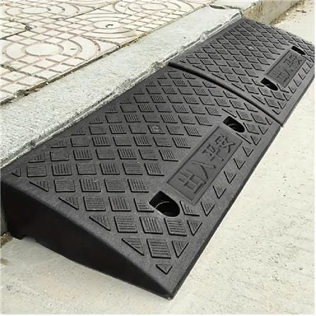 พลาสติกปีนฟุตบาท RIGHT 50x27x10 ซม. สีดำ_4