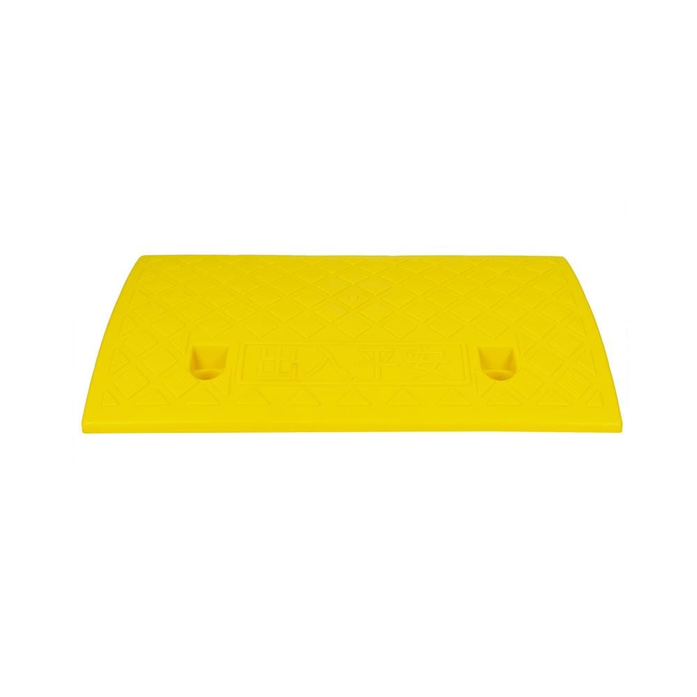 พลาสติกปีนฟุตบาท RIGHT 50X27X10 ซม. สีเหลือง