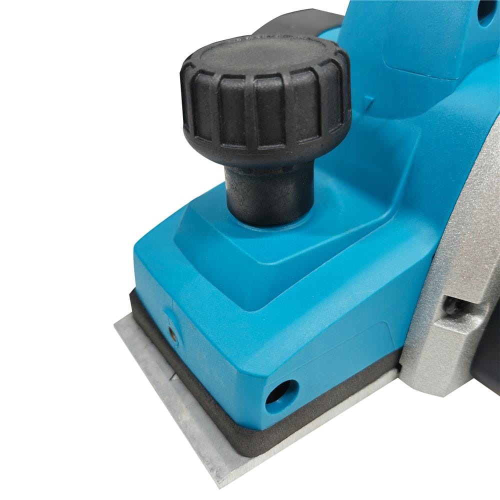 กบไสไม้ MATALL PRO 2826 82 มม. 700 วัตต์